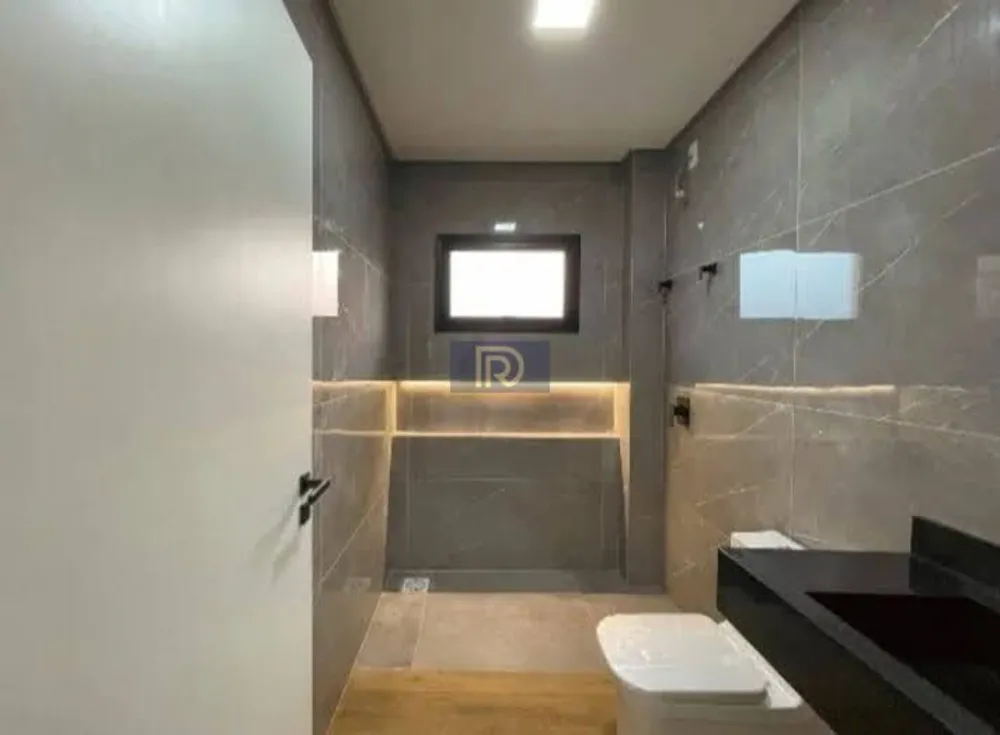 Casa, 3 quartos, 202 m² - Foto 1