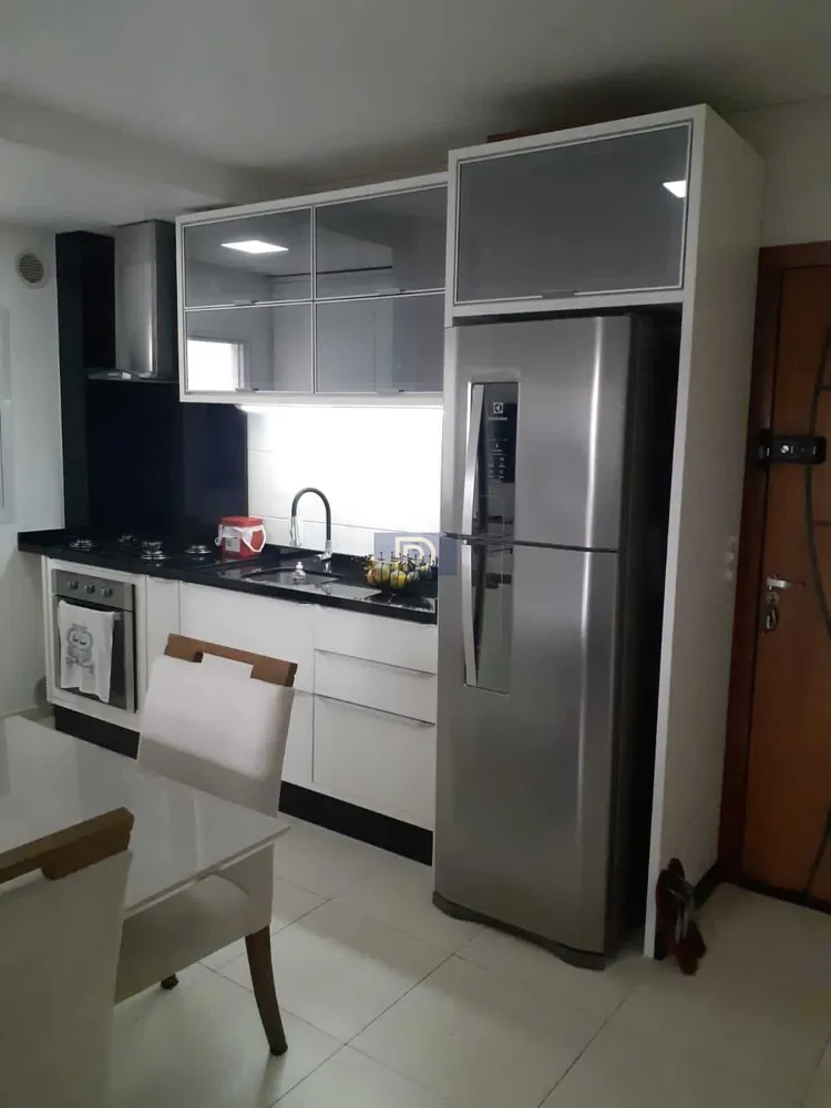 Apartamento, 2 quartos, 76 m² - Foto 1
