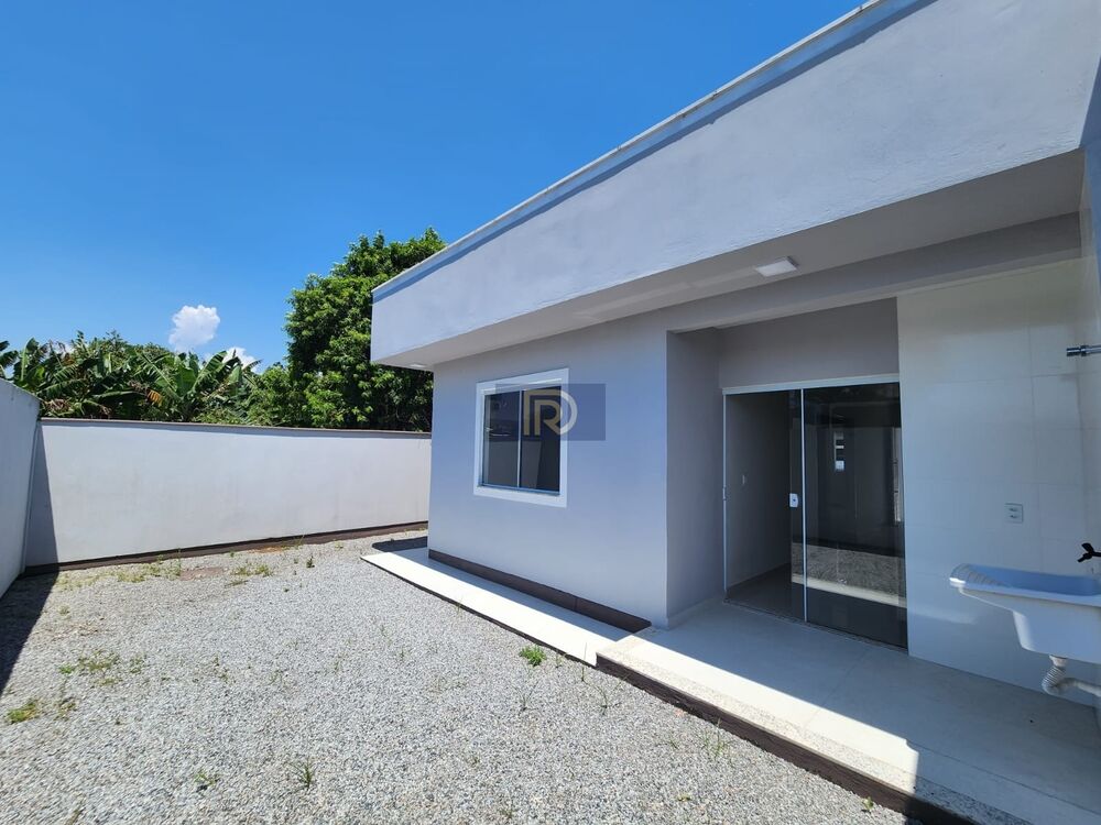 Casa à venda com 3 quartos, 82m² - Foto 7