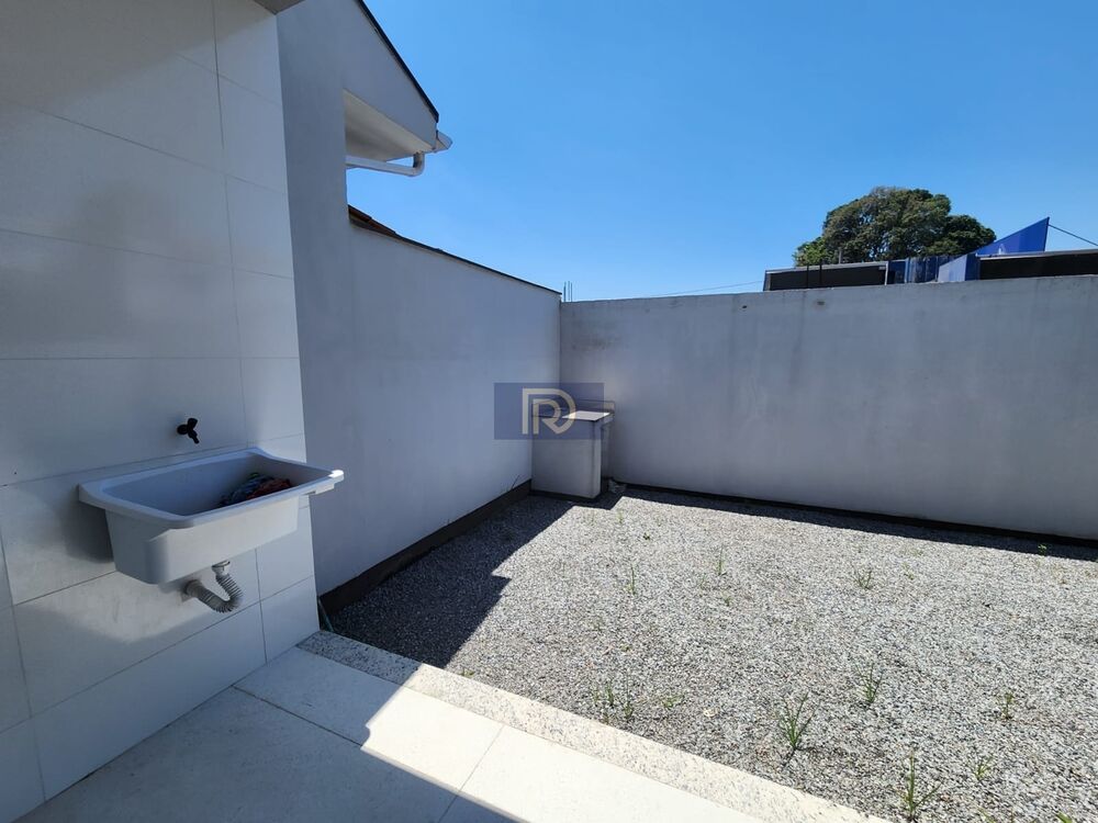 Casa à venda com 3 quartos, 82m² - Foto 6