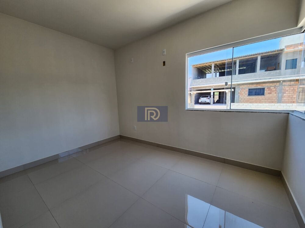 Casa à venda com 3 quartos, 82m² - Foto 5