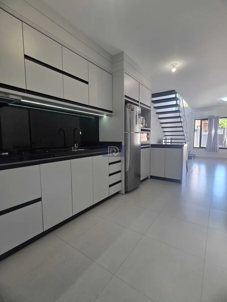 Sobrado, 3 quartos, 108 m² - Foto 2