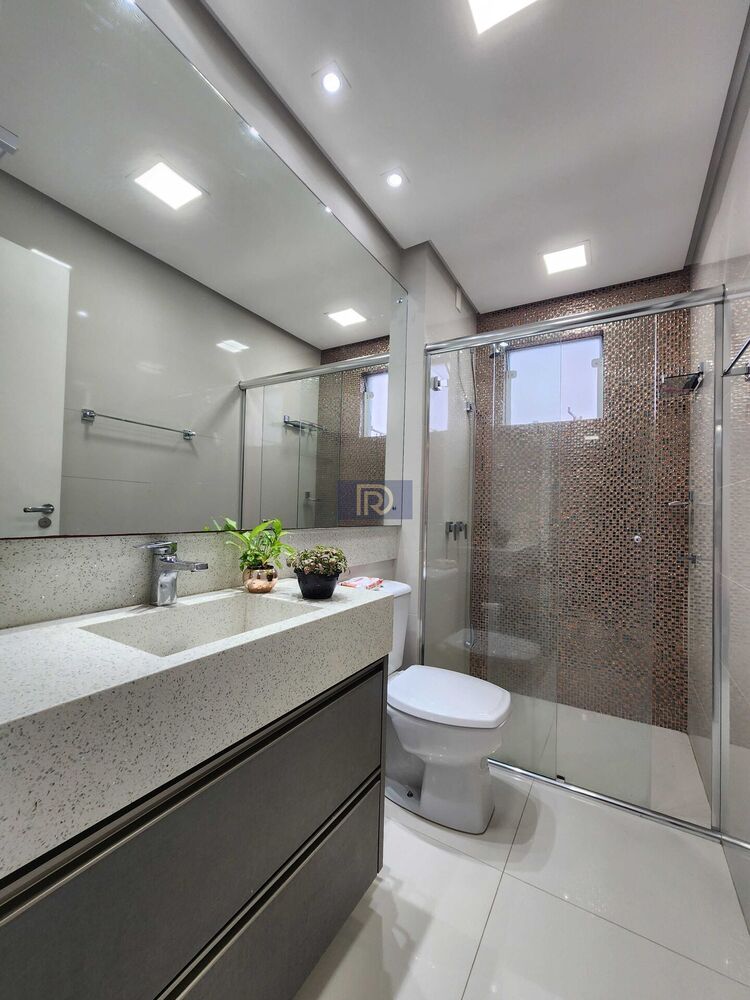 Apartamento à venda com 3 quartos, 98m² - Foto 2