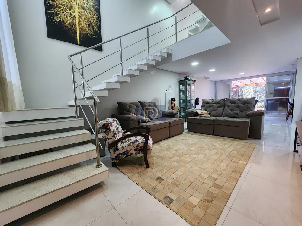 Casa, 4 quartos, 300 m² - Foto 3