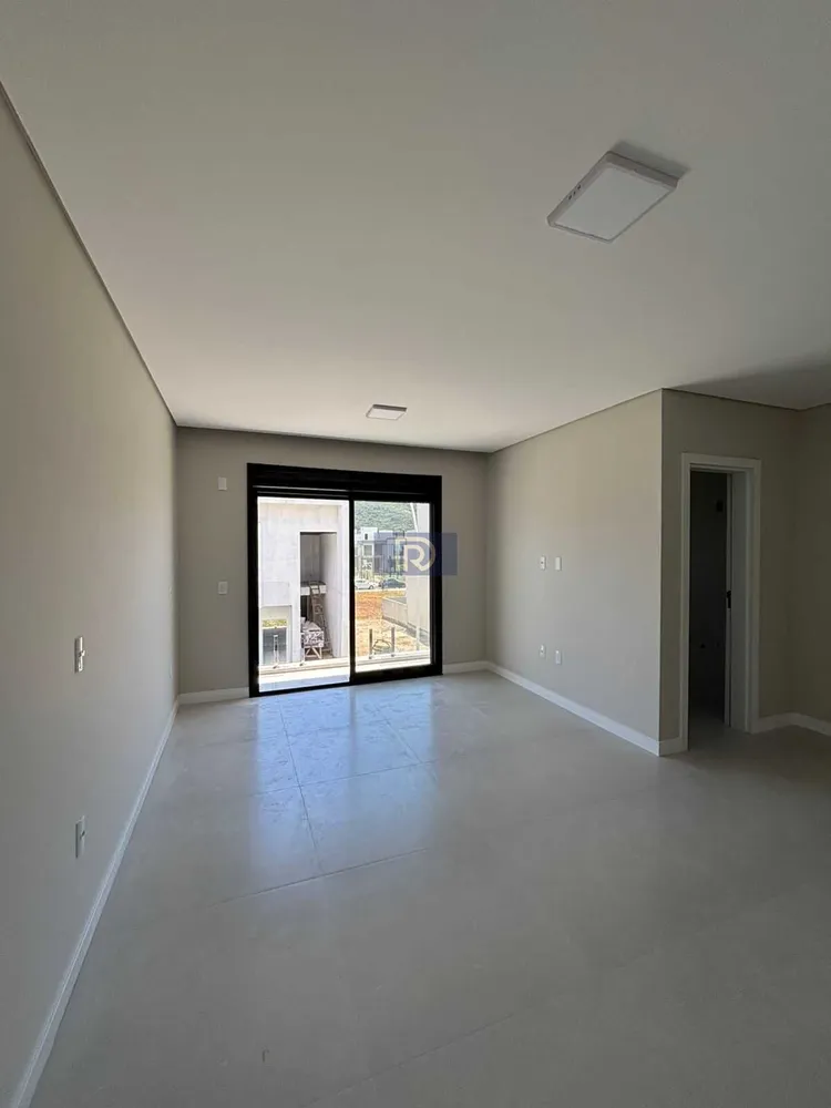 Casa, 3 quartos, 177 m² - Foto 3