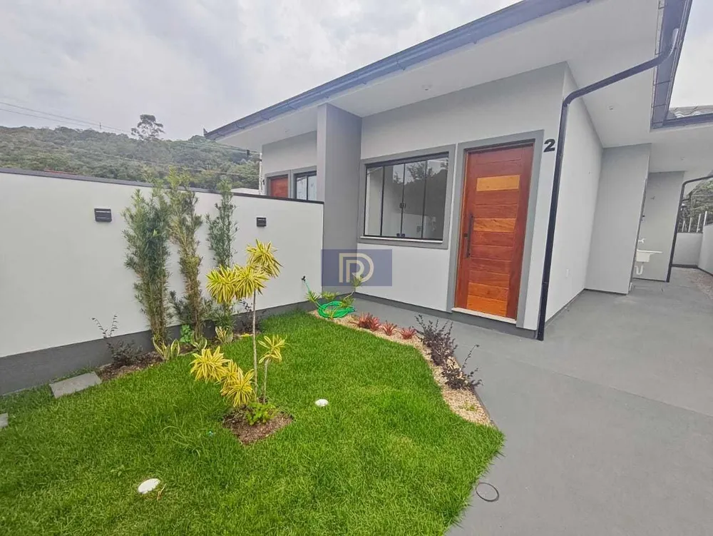 Casa, 2 quartos, 57 m² - Foto 1