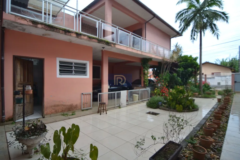 Casa, 7 quartos, 250 m² - Foto 3