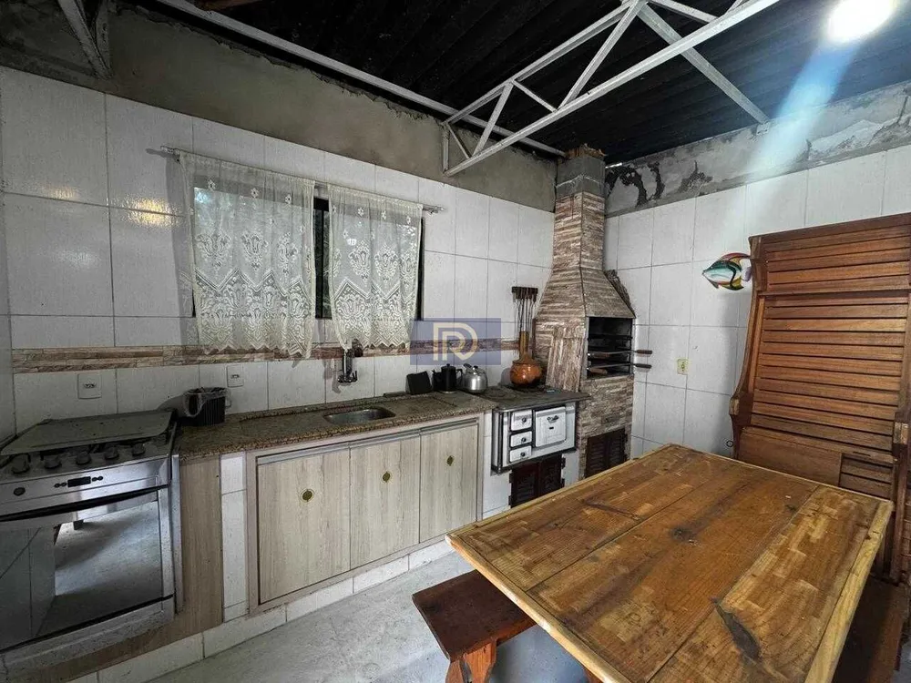 Casa, 4 quartos, 200 m² - Foto 6