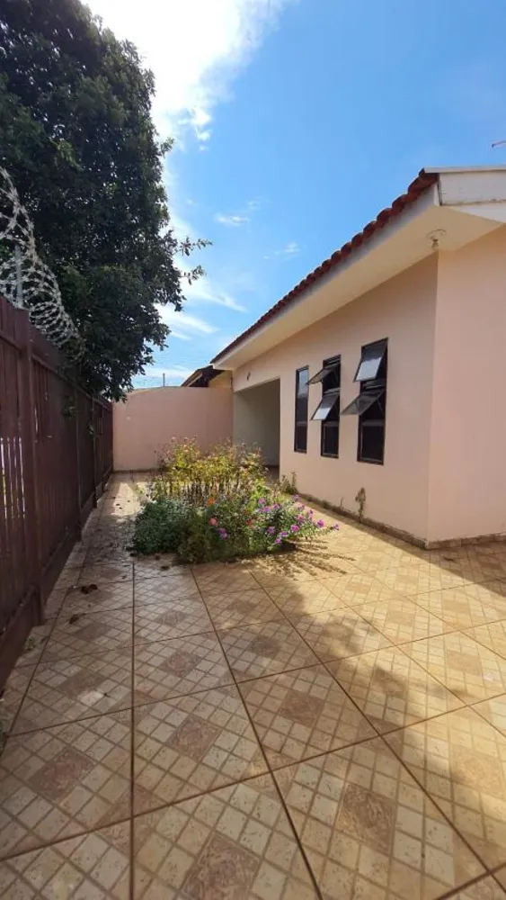Casa, 3 quartos, 135 m² - Foto 1