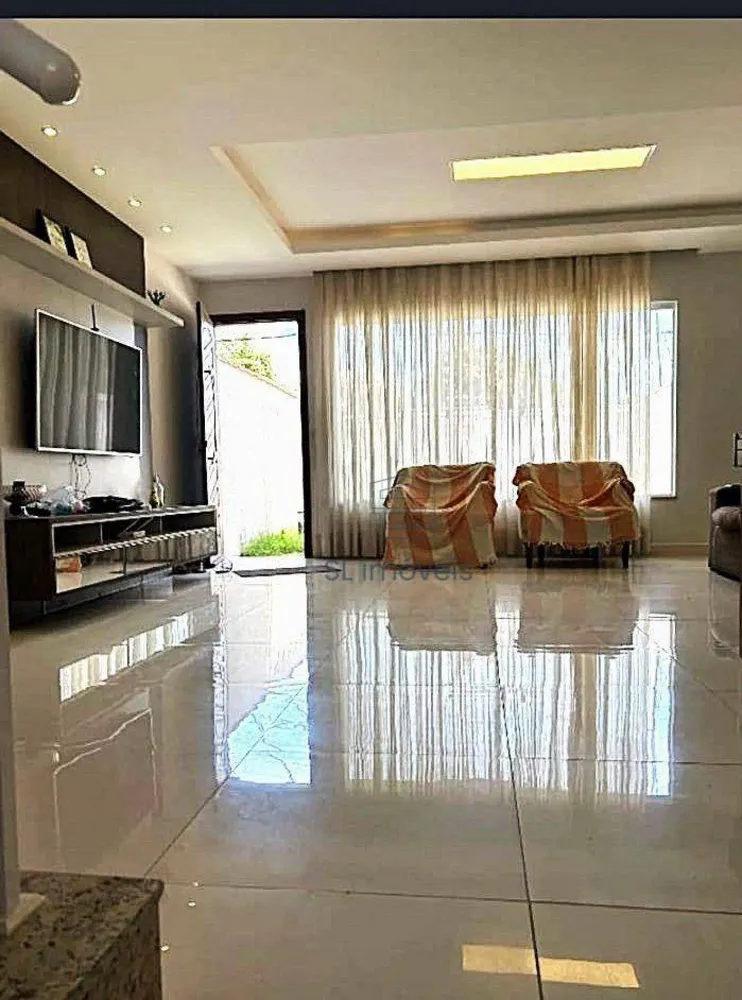 Casa, 3 quartos - Foto 1
