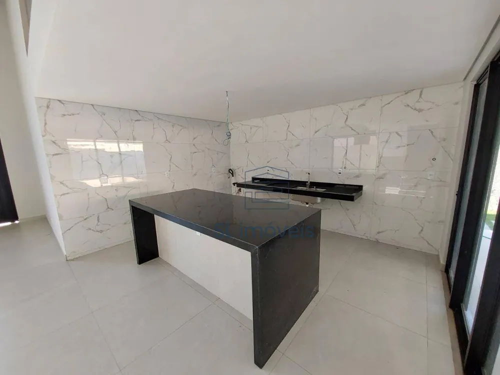 Casa, 4 quartos, 227 m² - Foto 9