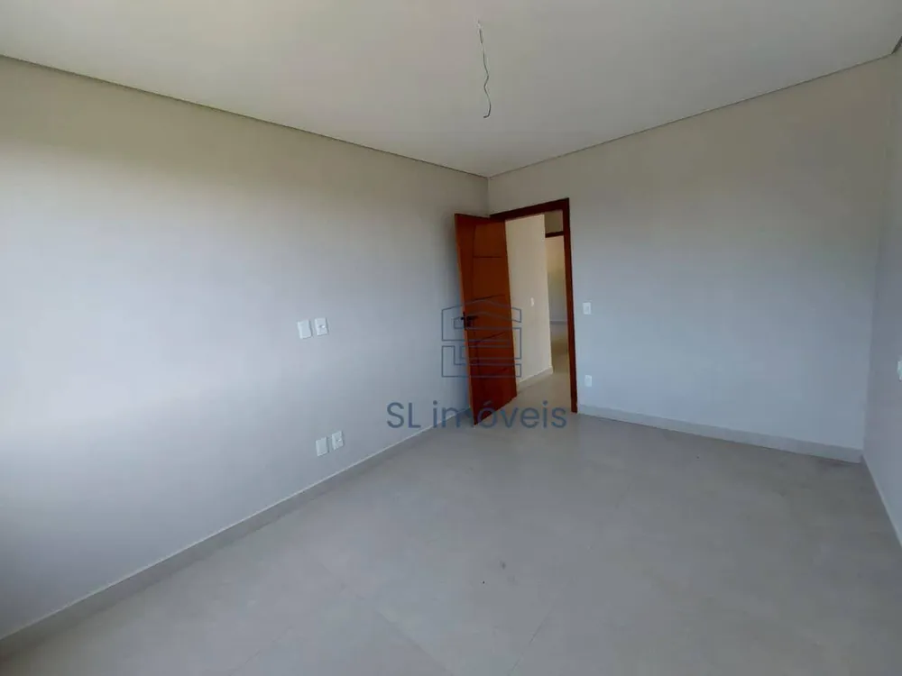 Casa, 4 quartos, 227 m² - Foto 30