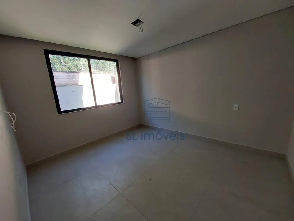 Casa, 4 quartos, 227 m² - Foto 12