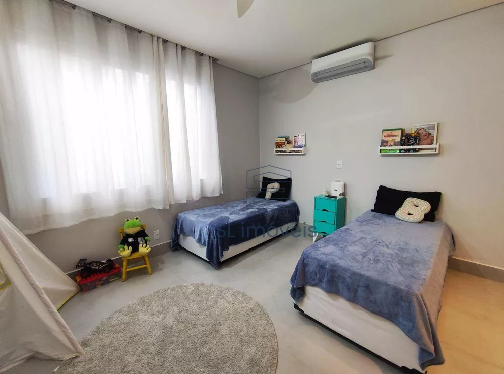 Casa, 4 quartos, 276 m² - Foto 31