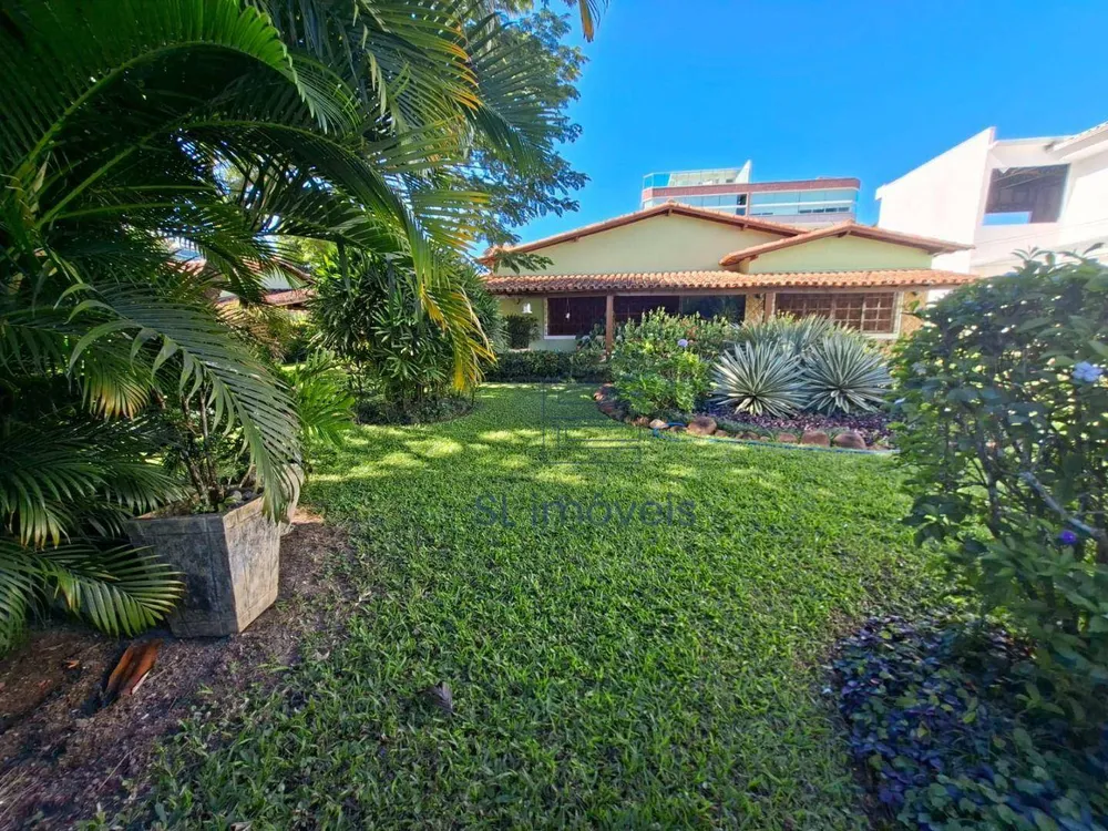 Casa, 4 quartos, 240 m² - Foto 2