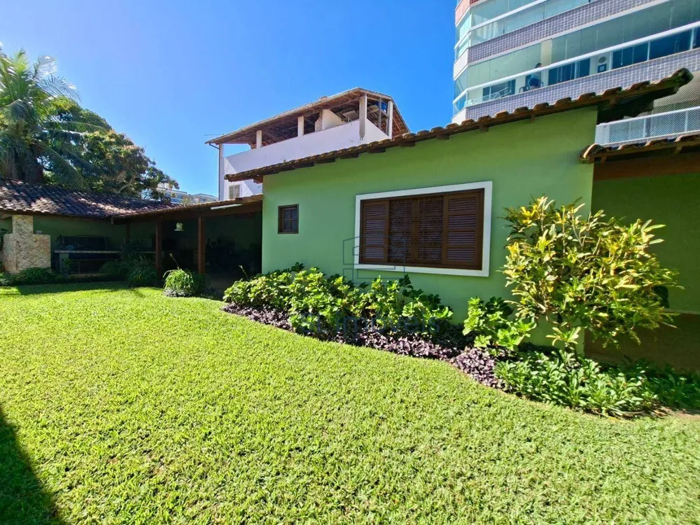 Casa, 4 quartos, 240 m² - Foto 37