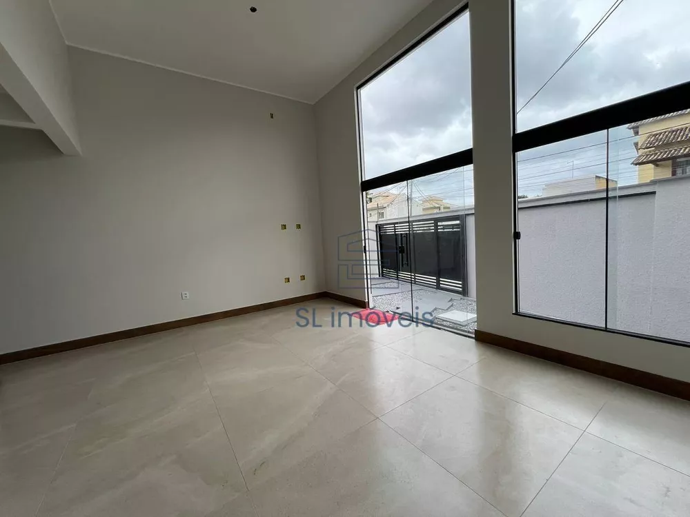 Casa, 3 quartos, 84 m² - Foto 1