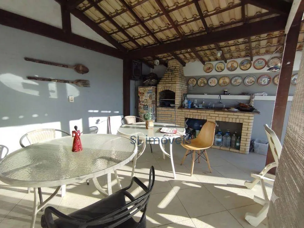 Casa, 6 quartos, 227 m² - Foto 9