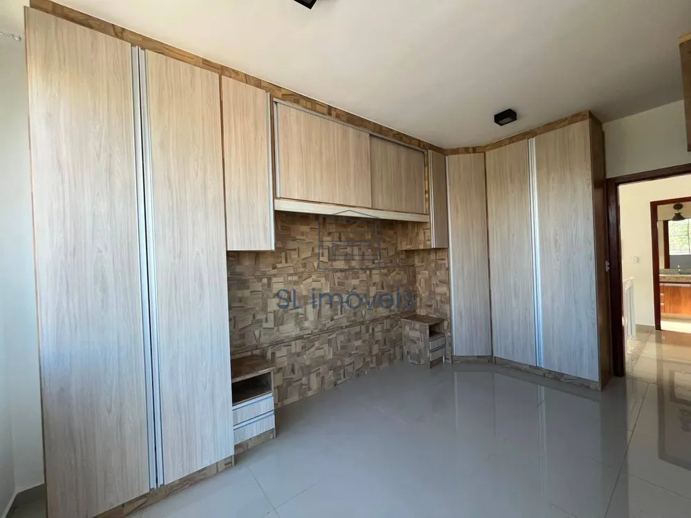 Casa, 3 quartos, 259 m² - Foto 53
