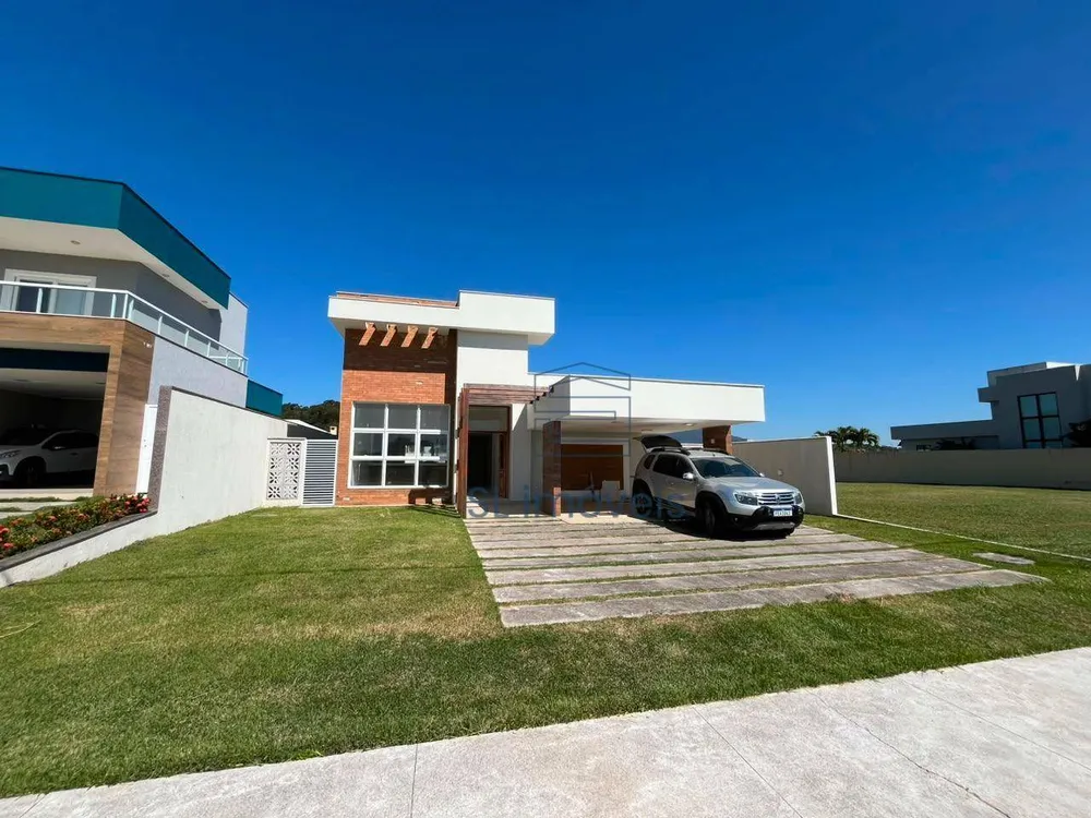 Casa, 3 quartos, 240 m² - Foto 1