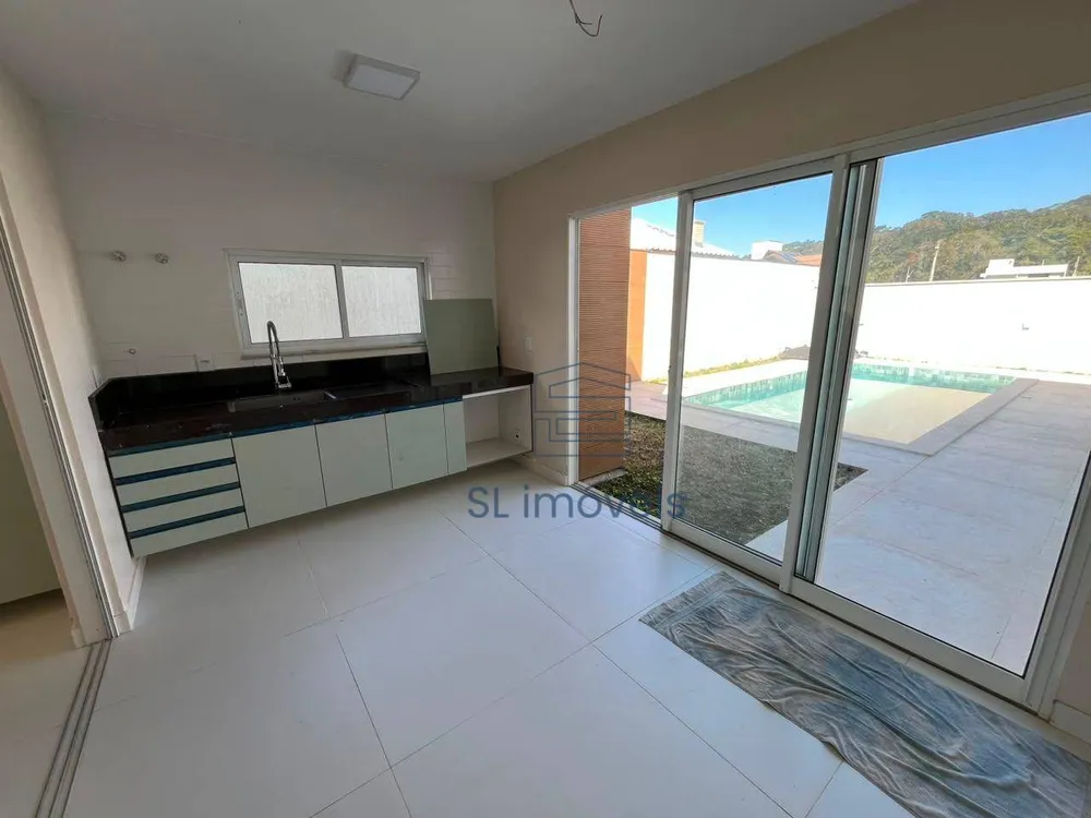 Casa, 3 quartos, 240 m² - Foto 24