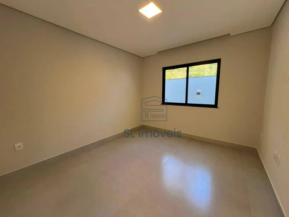 Casa, 4 quartos, 202 m² - Foto 44