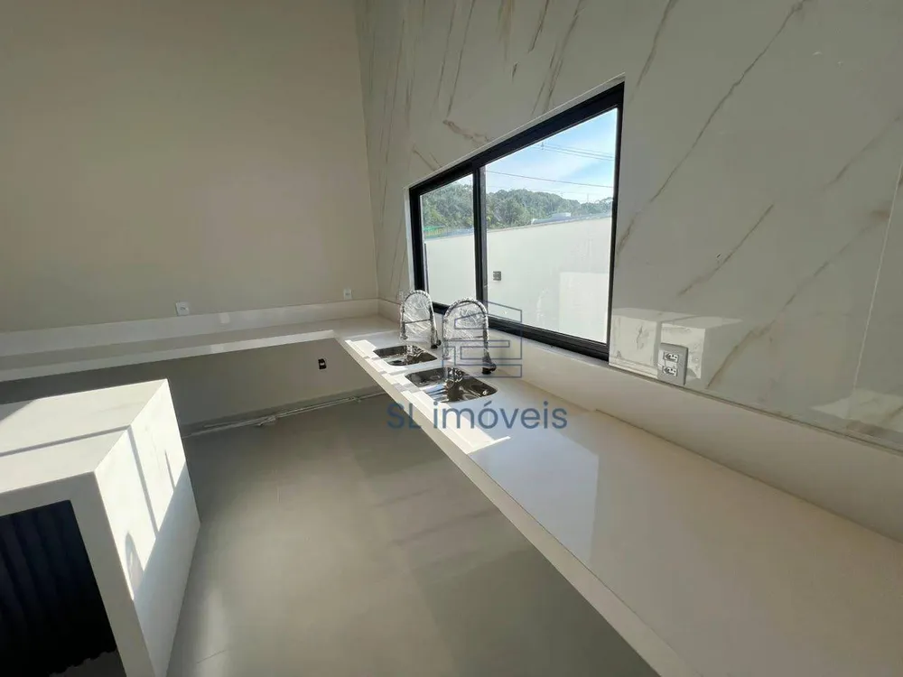 Casa, 4 quartos, 202 m² - Foto 33