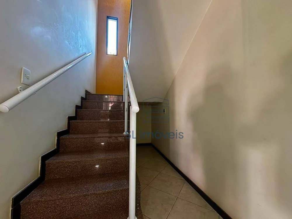 Casa, 5 quartos, 270 m² - Foto 14