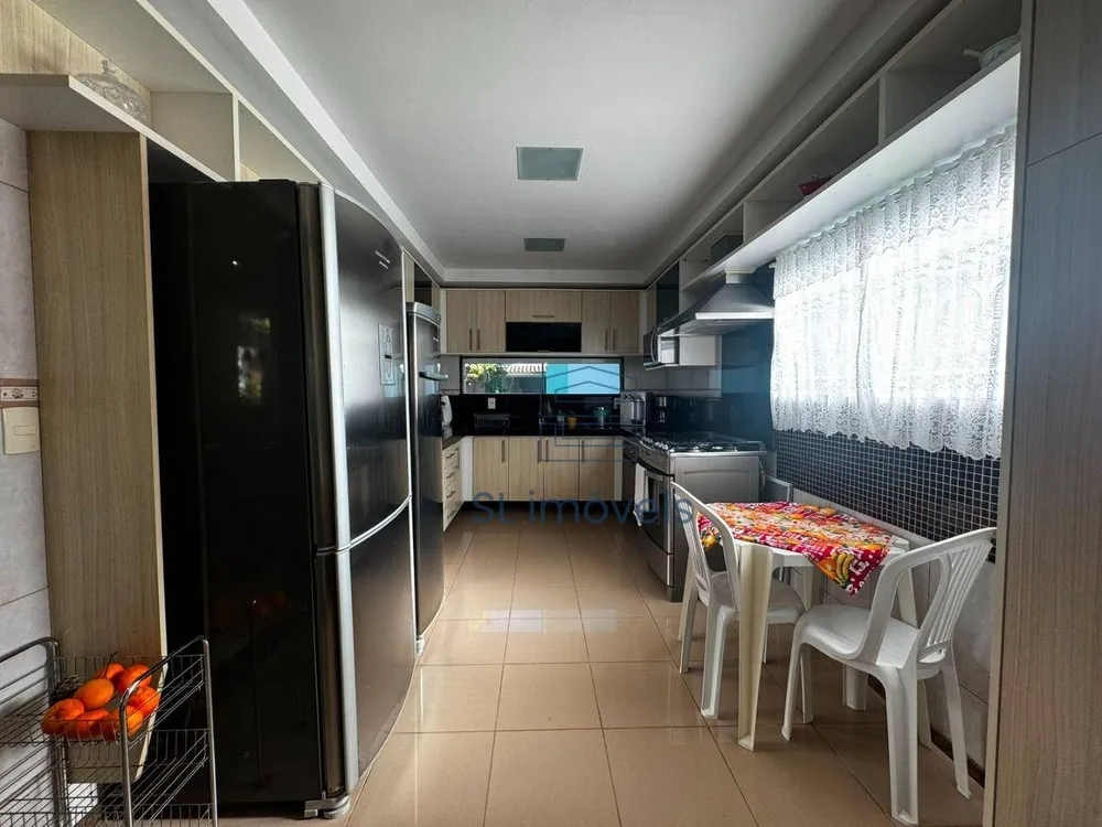 Casa, 5 quartos, 270 m² - Foto 33