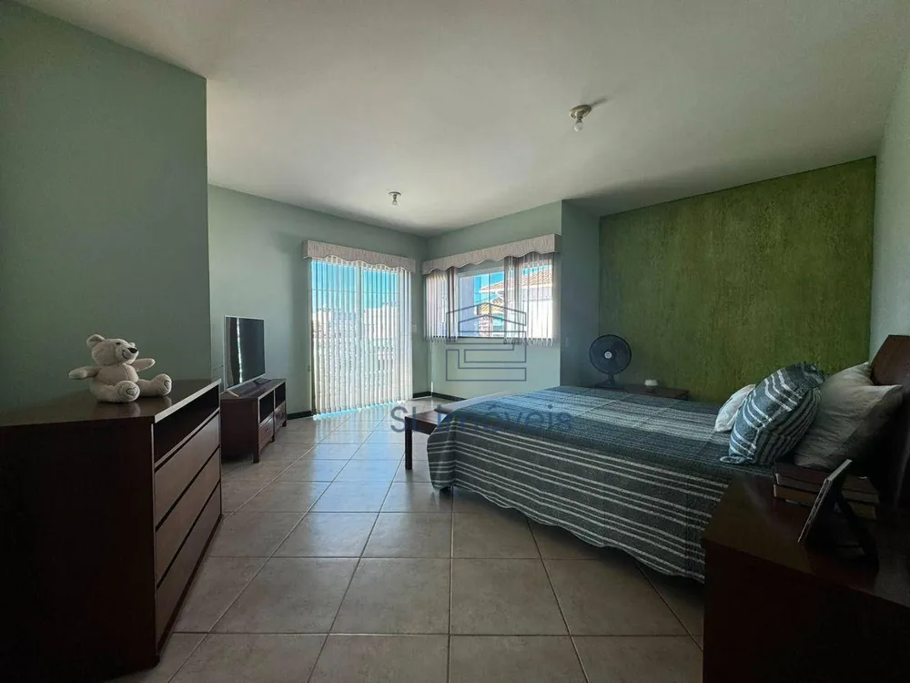 Casa, 5 quartos, 270 m² - Foto 28