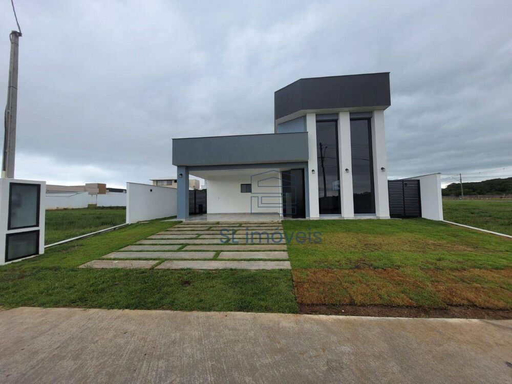 Casa de Condomínio à venda com 3 quartos, 210m² - Foto 1