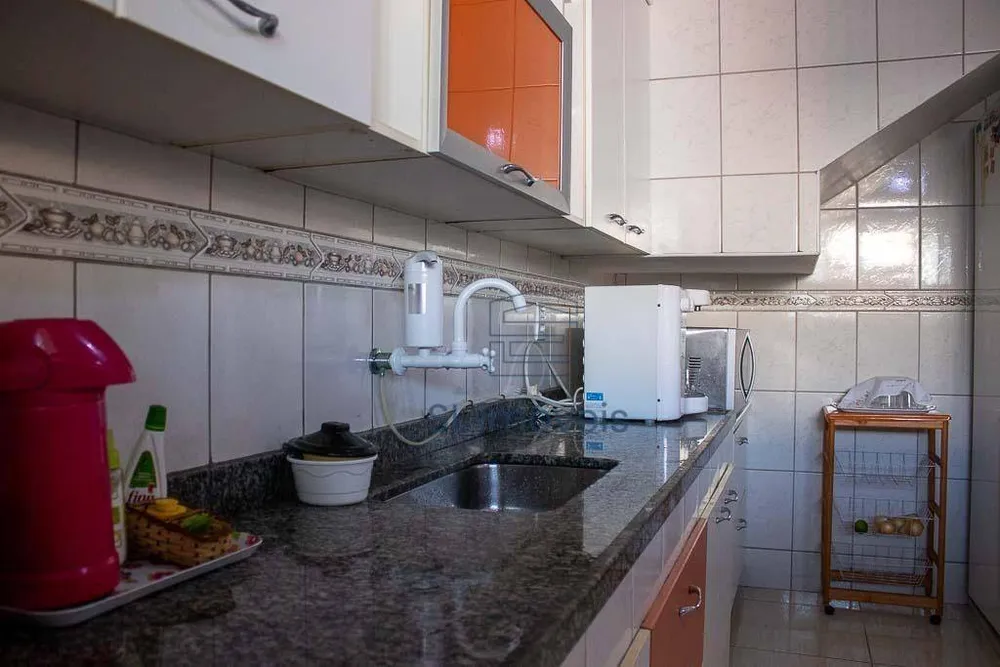 Casa, 3 quartos, 274 m² - Foto 8