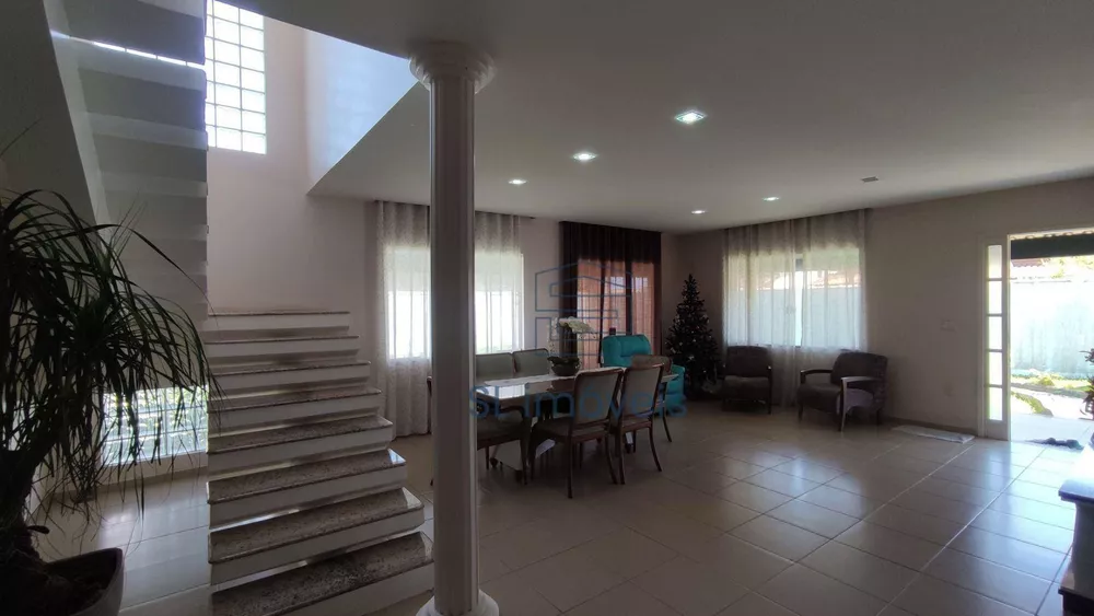 Casa, 3 quartos, 200 m² - Foto 9