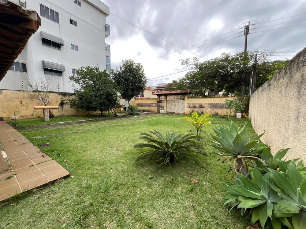 Casa, 5 quartos, 135 m² - Foto 3