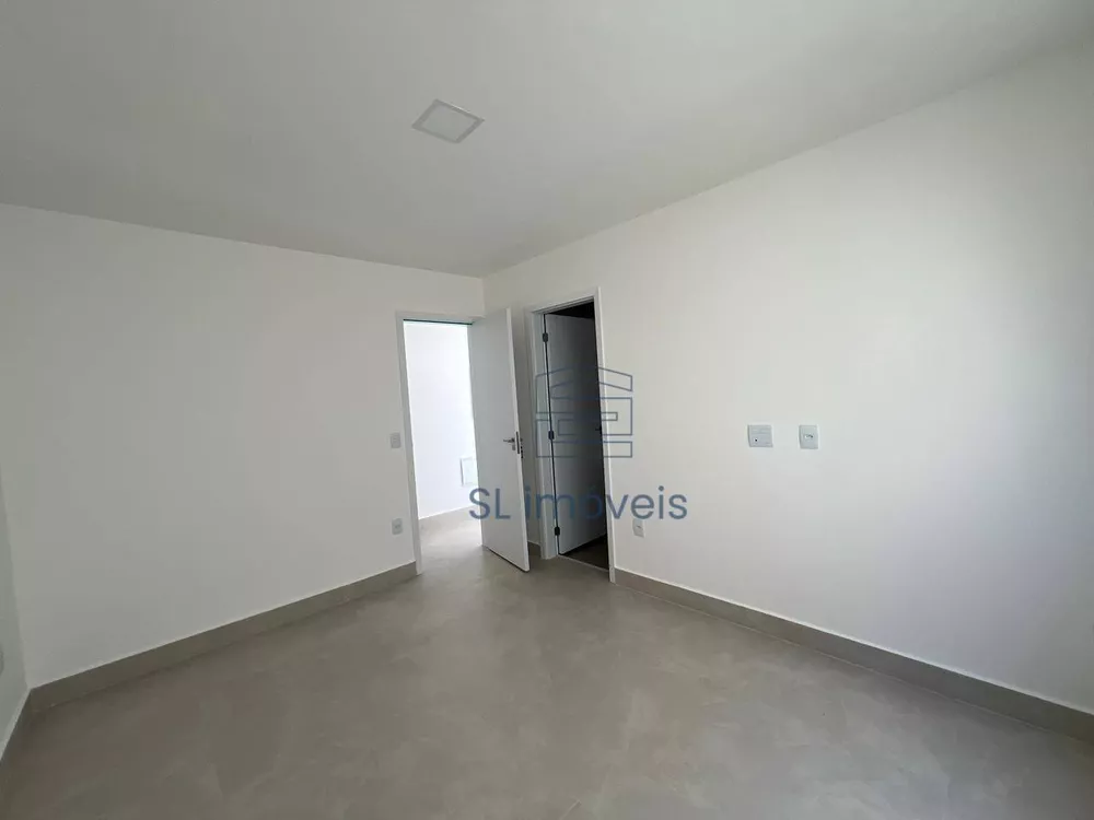 Casa, 4 quartos, 270 m² - Foto 11
