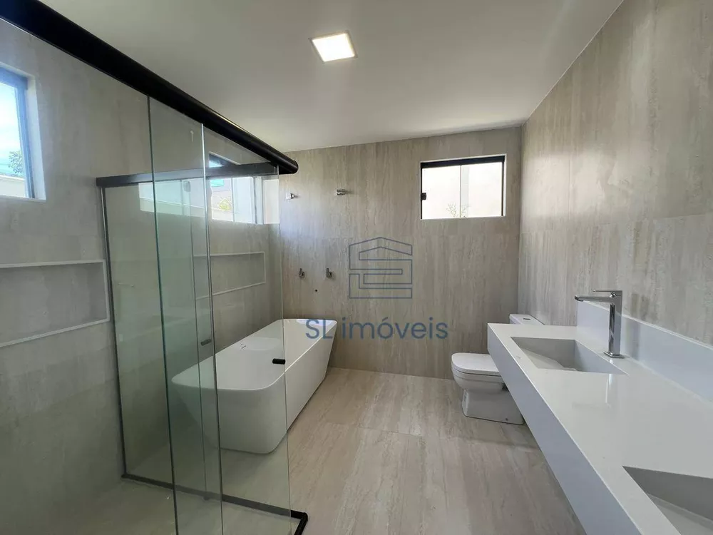Casa, 4 quartos, 270 m² - Foto 17