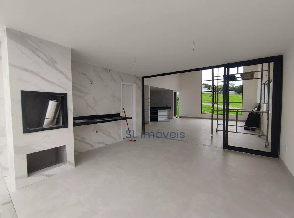 Casa, 4 quartos, 270 m² - Foto 39