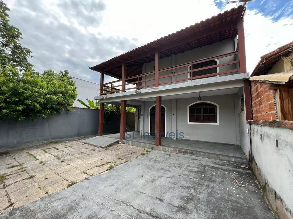 Casa, 5 quartos, 175 m² - Foto 2