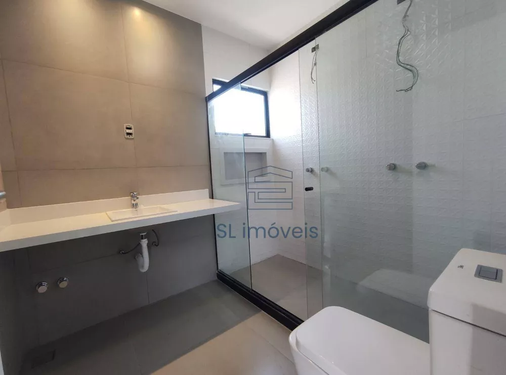 Casa, 3 quartos, 210 m² - Foto 30