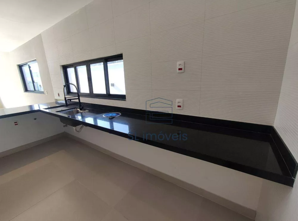 Casa, 3 quartos, 210 m² - Foto 10