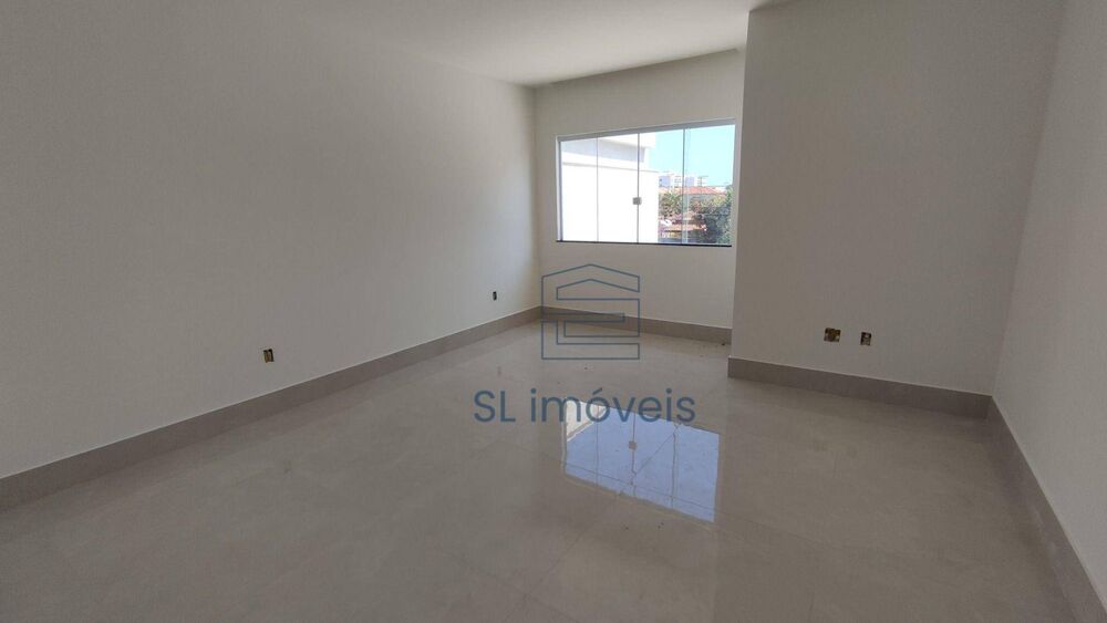 Casa, 3 quartos, 162 m² - Foto 2