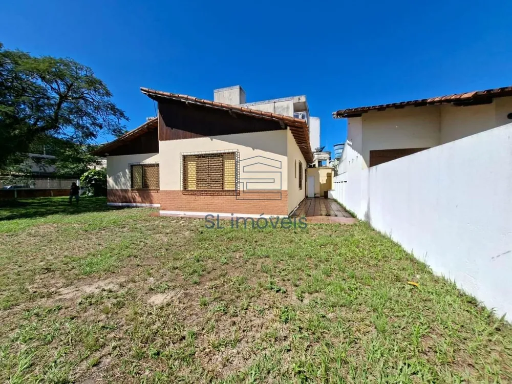 Casa, 4 quartos, 180 m² - Foto 4
