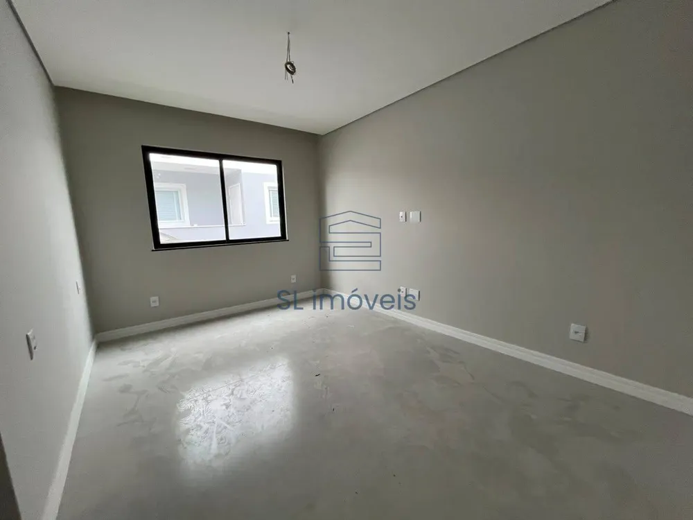 Casa, 4 quartos, 267 m² - Foto 34