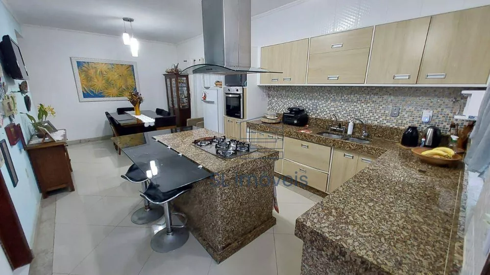 Casa, 4 quartos, 209 m² - Foto 9