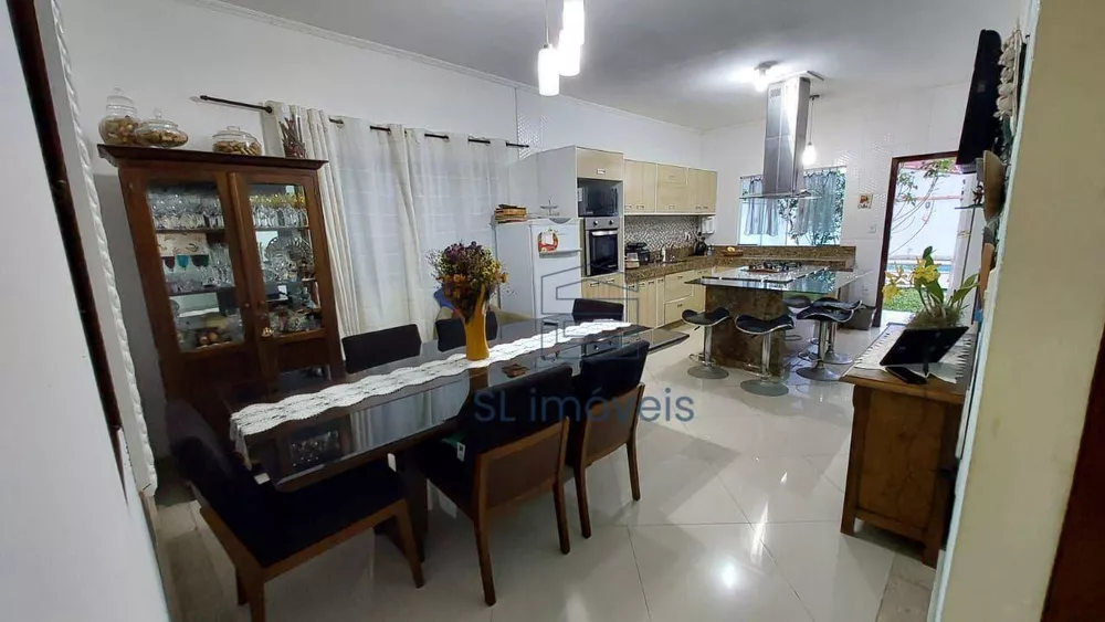 Casa, 4 quartos, 209 m² - Foto 7