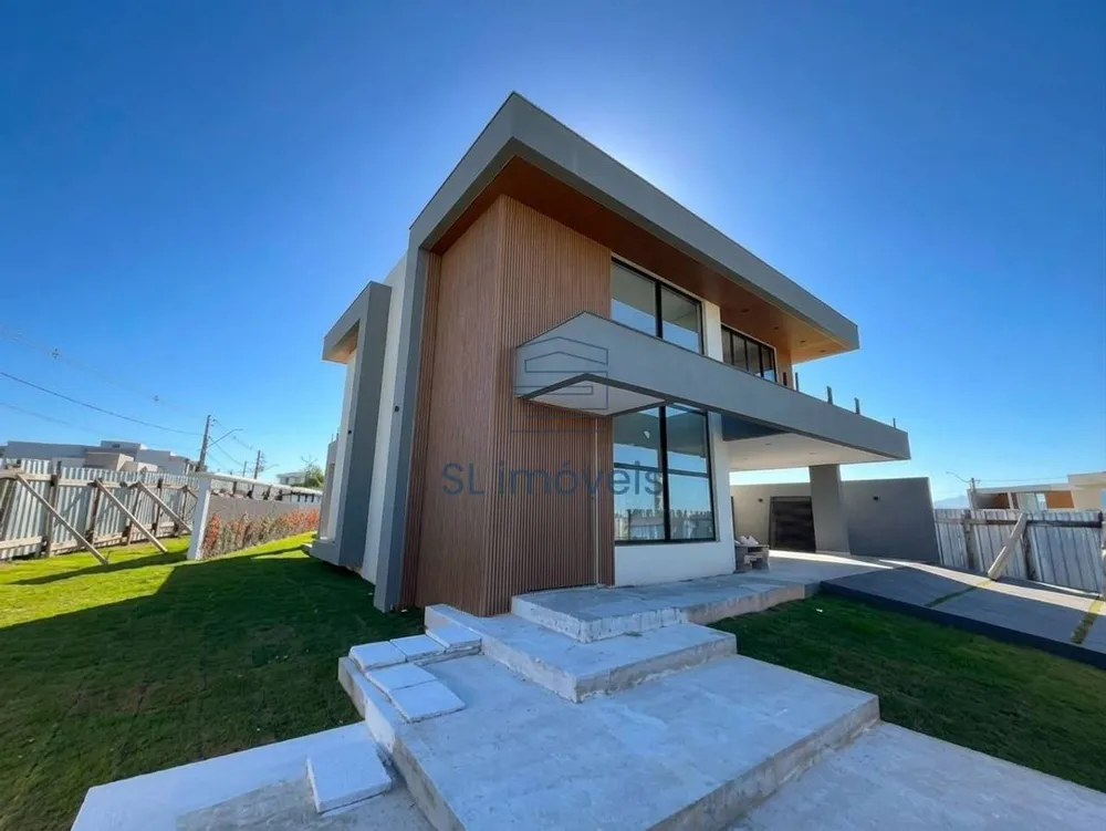 Casa, 3 quartos, 230 m² - Foto 1