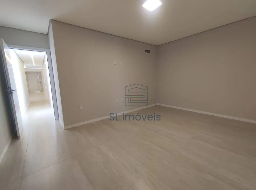 Casa, 3 quartos, 217 m² - Foto 28