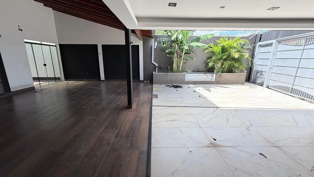 Casa, 5 quartos, 300 m² - Foto 1