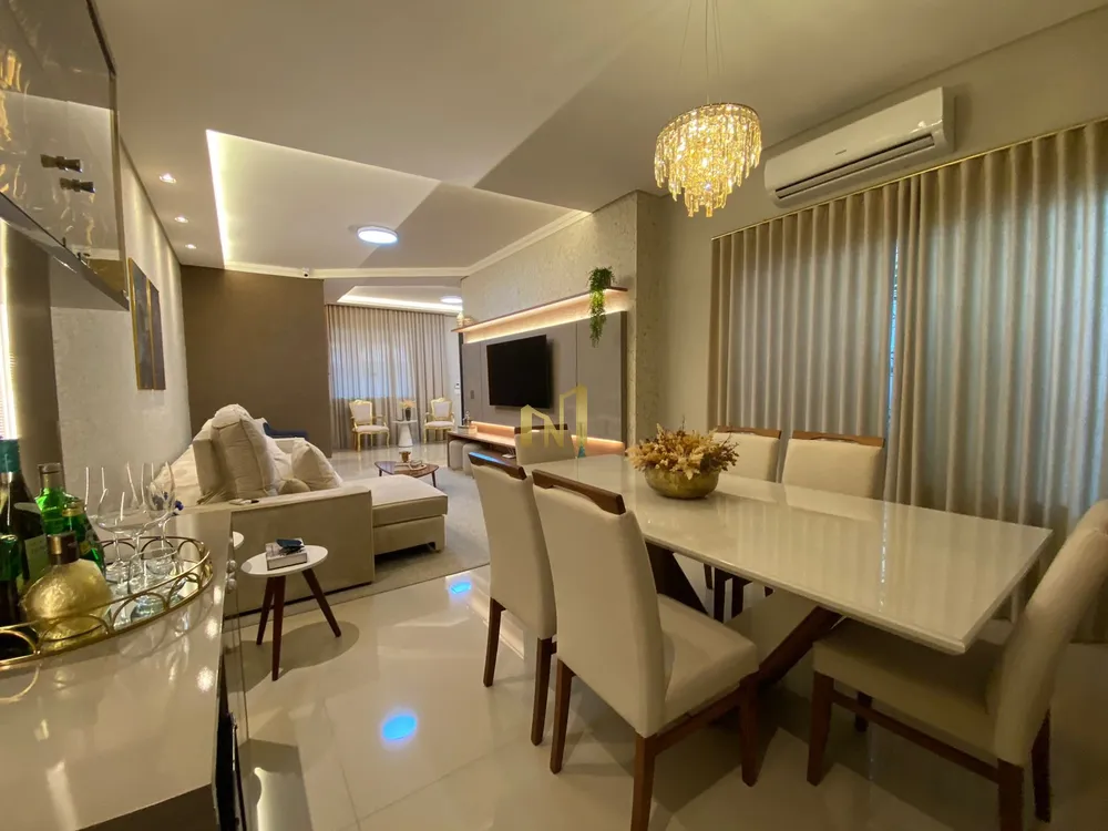 Casa, 3 quartos, 234 m² - Foto 2