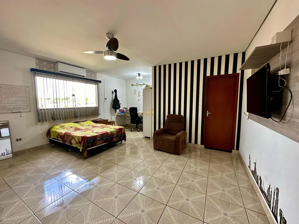 Casa, 4 quartos, 184 m² - Foto 4